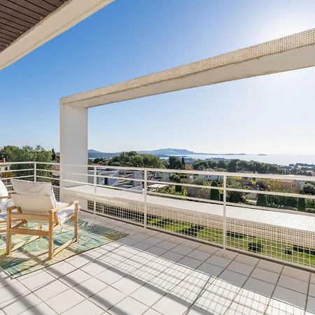 Vue Panoramique Au Calme - Parking Apartmán